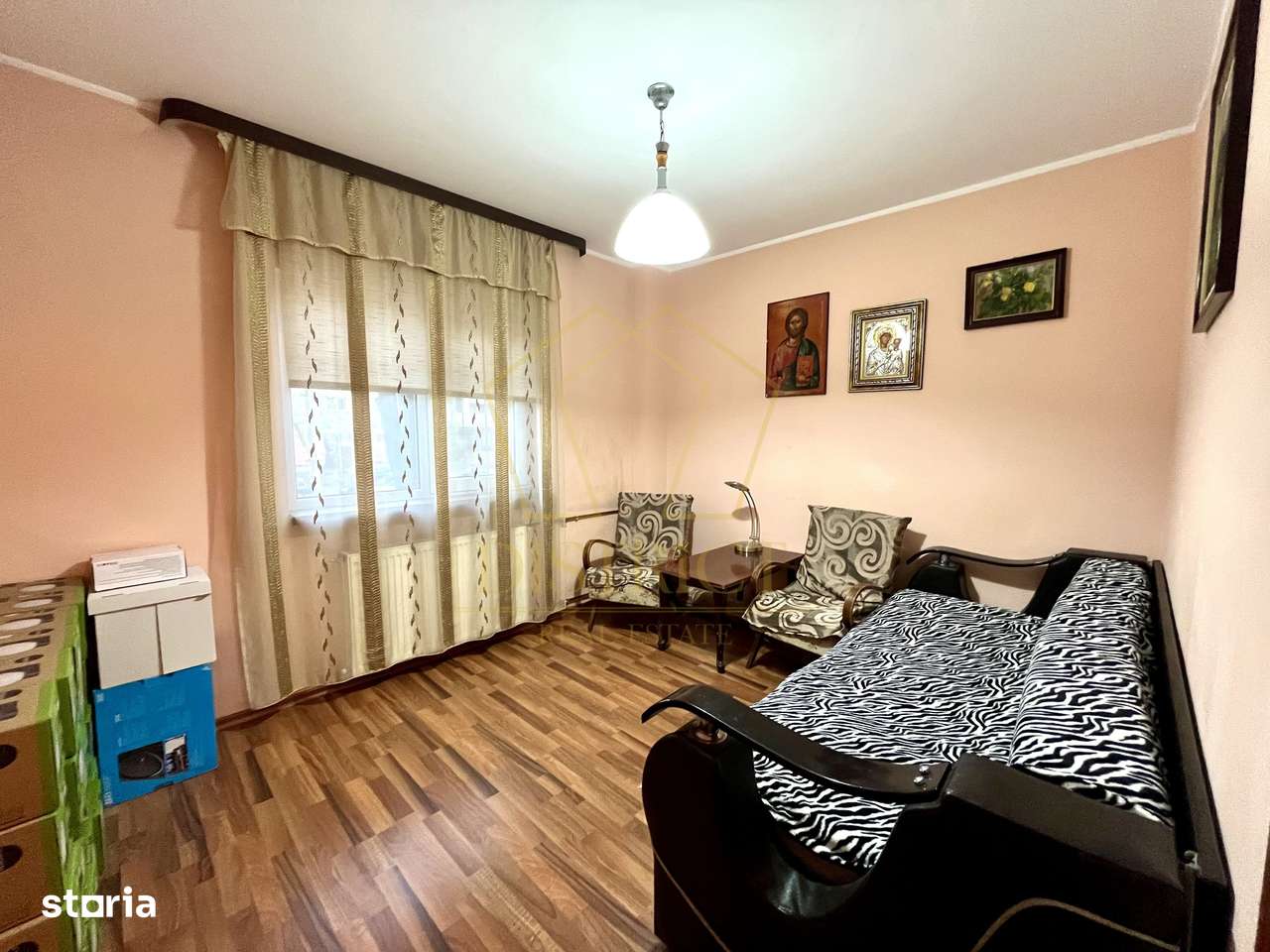 Apartament cu 2 camere și boxa | Dâmbovița | Restaurant Nora - Imagine principală: 4/10