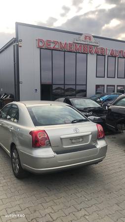 Dezmembram Toyota Avensis 2.0 D an fabr 2007 - 3