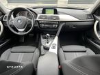 BMW Seria 3 318d Touring - 11