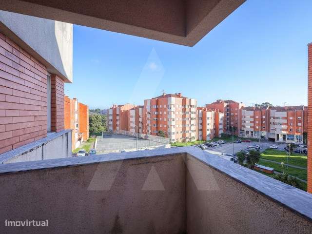 Apartamento T3 em Esgueira com Garagem Fechada e Arrumos - Grande imagem: 3/32