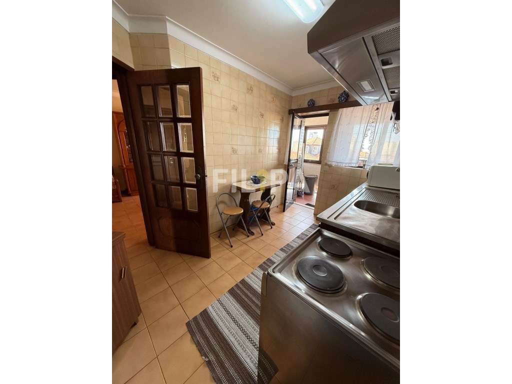 T1 com Terraço no Último Andar - Rua Dr. Alves de Veiga, Porto-10