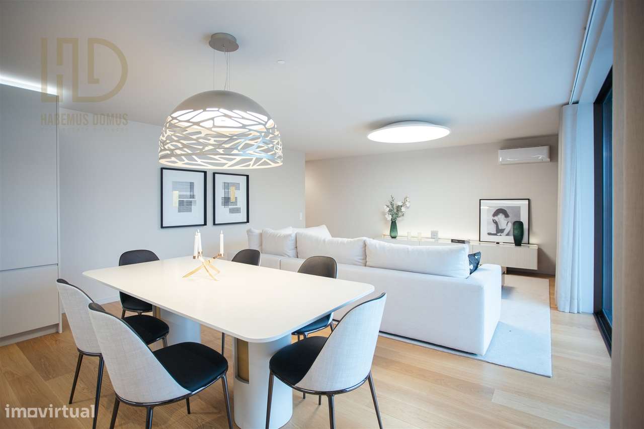 Apartamento T4 nos Jardins da Arrábida-6