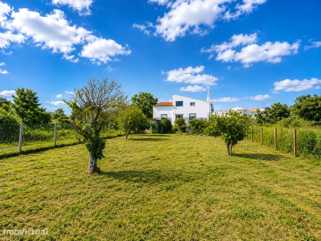Moradia T3 com amplo terreno a 1,5 km da praia, Vila do Bispo-30