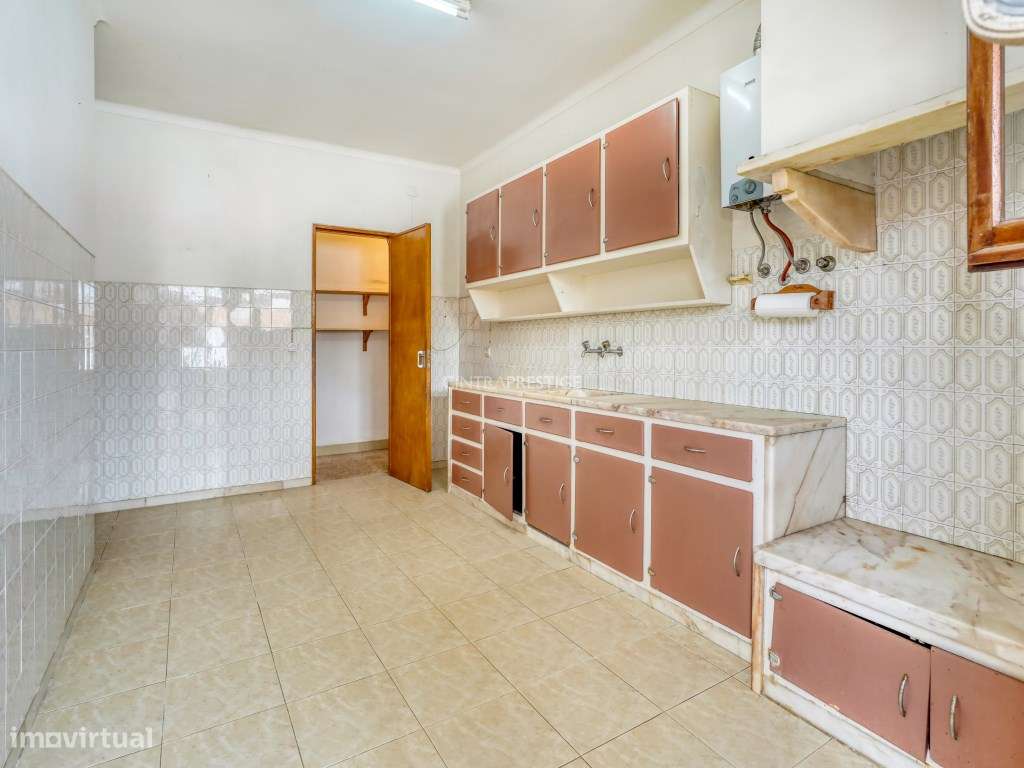 Moradia T4 Bi Familiar no Algueirão-Sacotes | Lote 620 m² | Oportun...-34