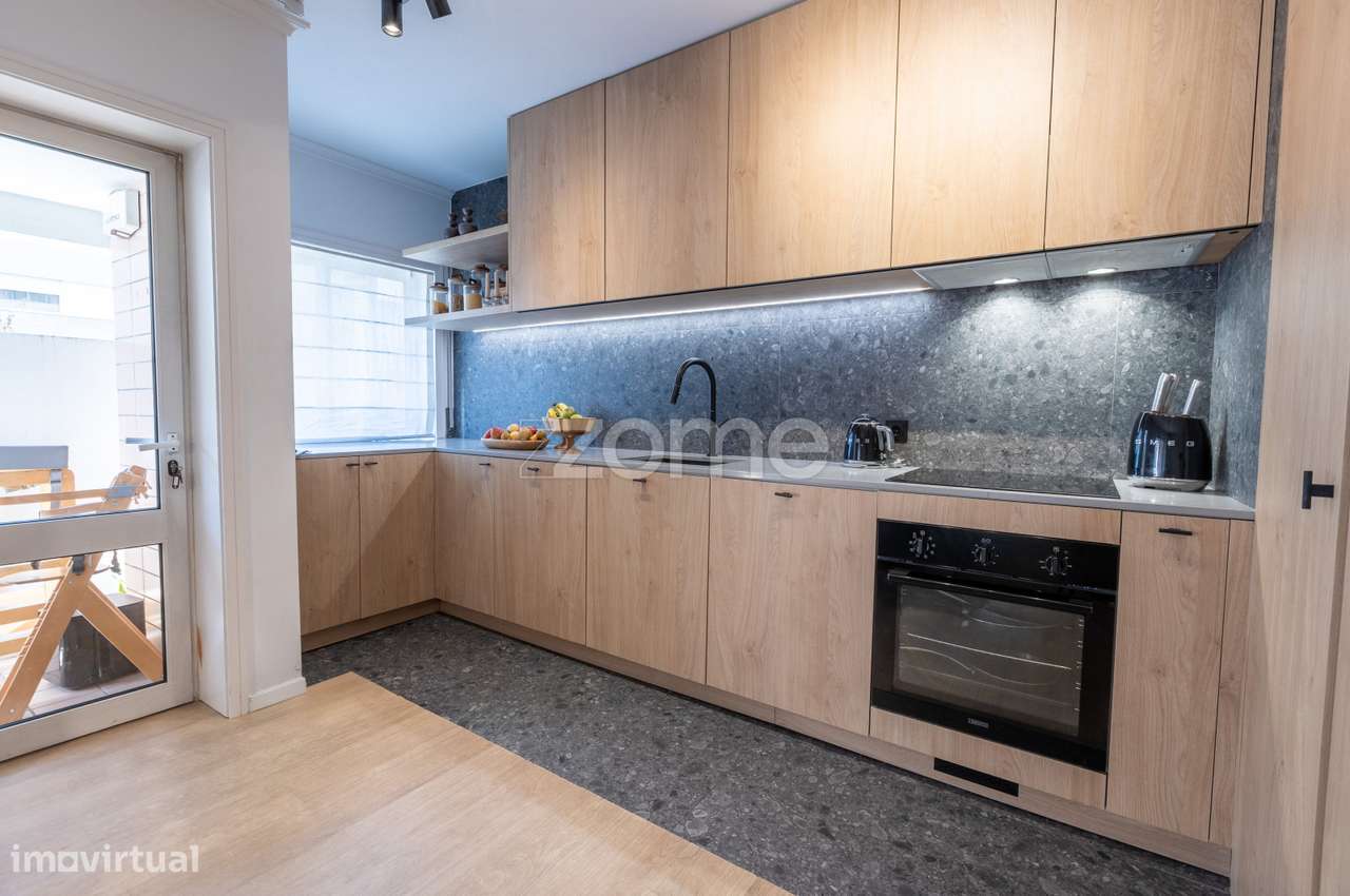 Apartamento T3 Renovado em Creixomil, Guimarães - Grande imagem: 2/28