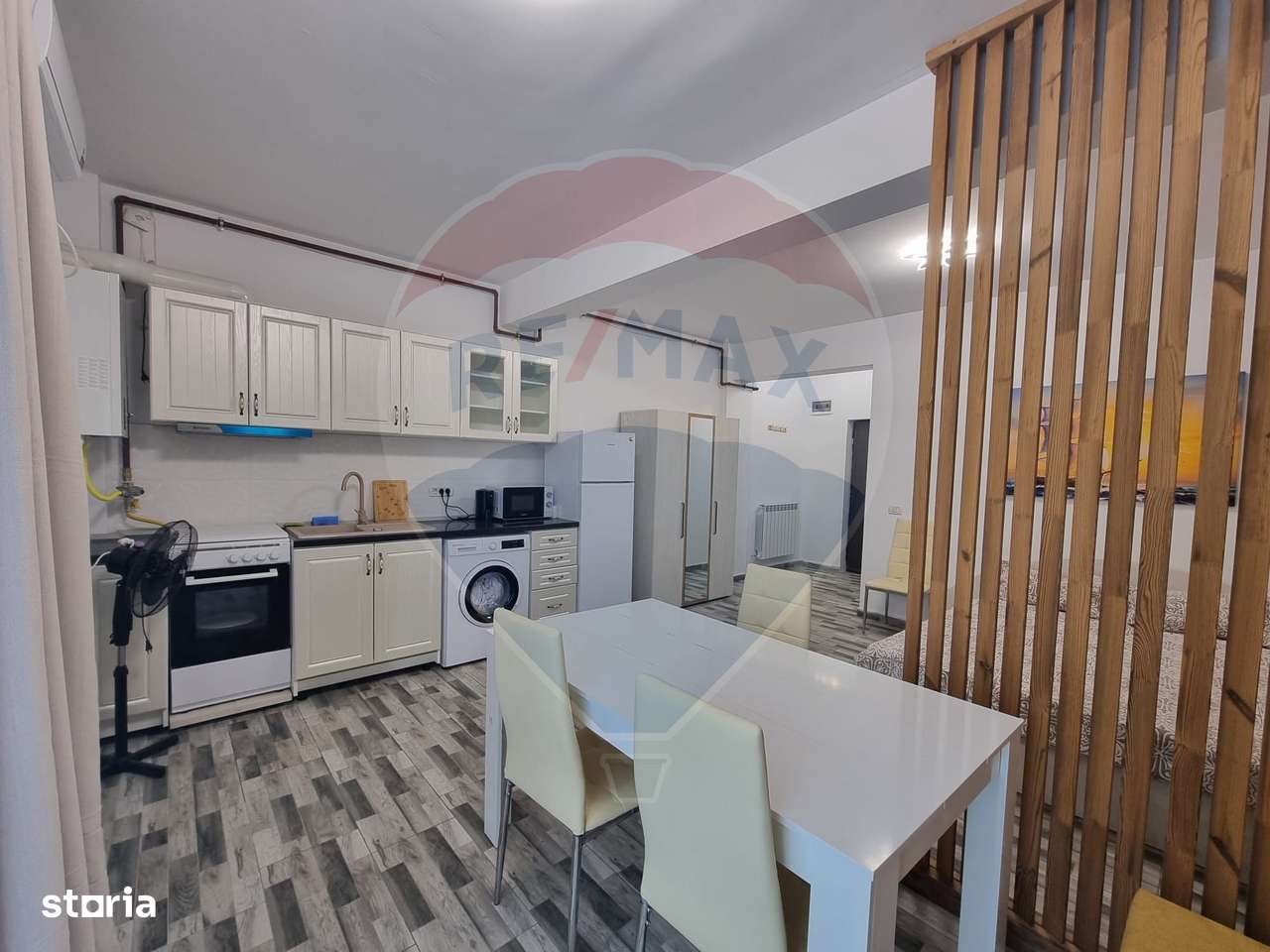 Studio de vânzare cu parcare inclusa în Mamaia Sat Constanta - Imagine principală: 2/7