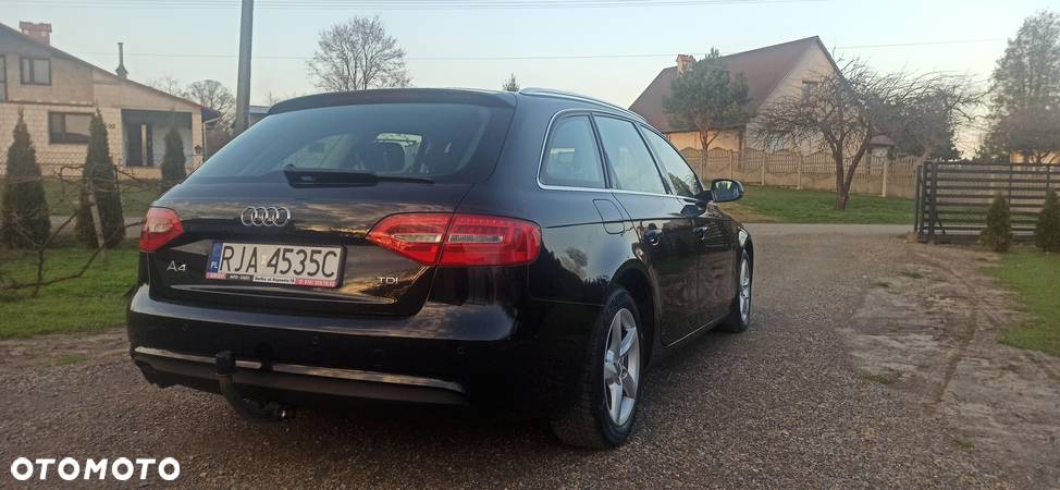 Audi A4 Avant 2.0 TDI DPF Ambiente - 7