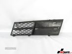 Grelha do Parachoques Direito/Frente/Inferior Seminovo/ Original BMW 5 (F10)/BMW... - 2