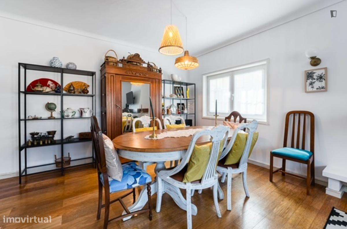 Quarto - localizado em Vila nova de gaia - Grande imagem: 5/27