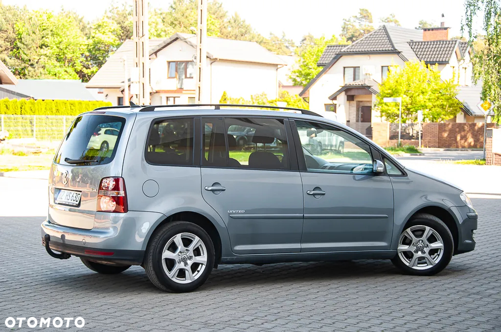 Volkswagen Touran 1.9 TDI United - 25