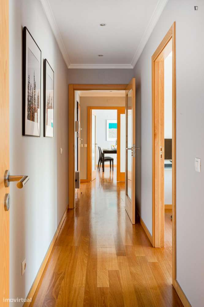 Apartamento com 2 quartos - localizado em Benfica Lisbon - Grande imagem: 2/10