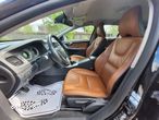 Volvo V60 D3 Momentum - 9