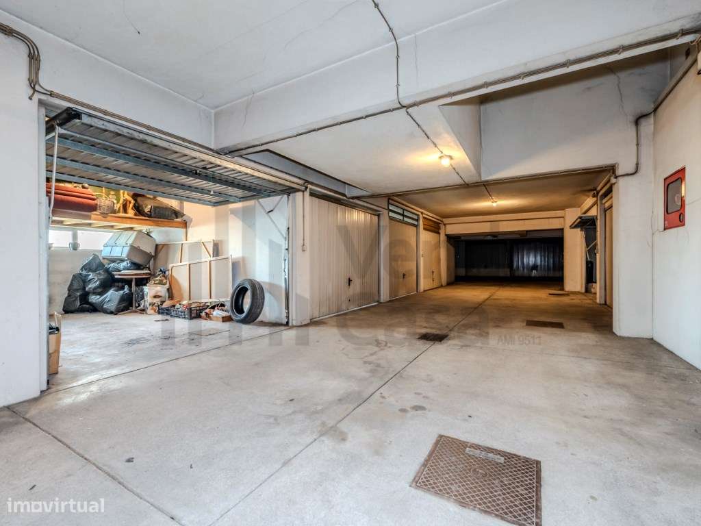 Vende-se T3 - Braga Centro-33