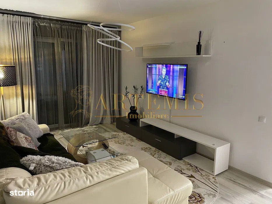 Apartament de 3 camere, decomandat, 63 mp., zona Cetatii