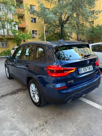 BMW X3 sDrive18d AT MHEV - 3