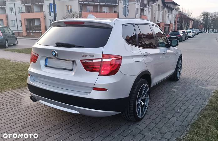 BMW X3 28i xDrive - 14