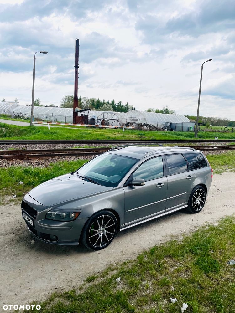 Volvo V50