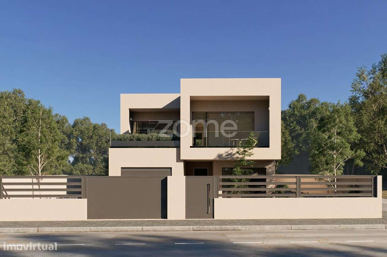 Moradia T4 de Luxo em Amplo Lote - Grande imagem: 2/26