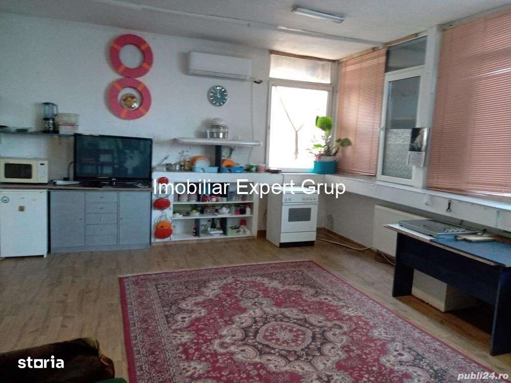 Dacia-Eminescu,apartament et.1(135mp)+pod inalt(135mp) - Imagine principală: 5/20