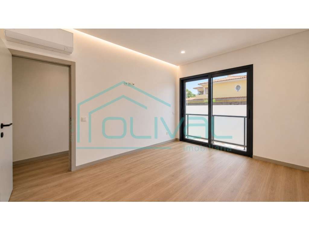 Apartamentos T3 Novos em Condomínio-7