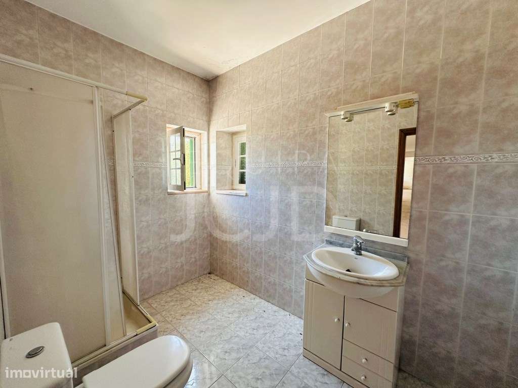 Moradia T5 com Garagem e Terreno Amplo - Quinta do Pinheirinho, San...-41
