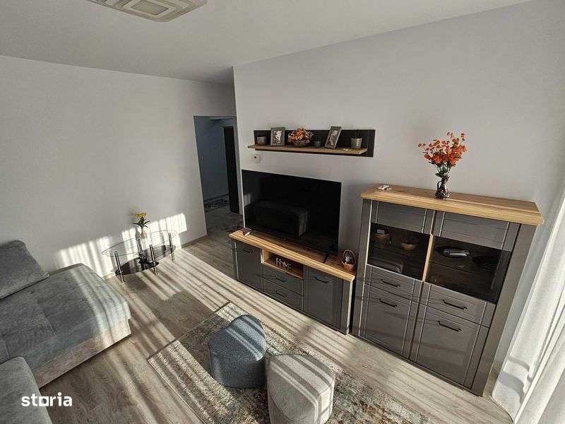 Vand apartament cu 1 camera ansamblu Iris Armoniei - Imagine principală: 5/8