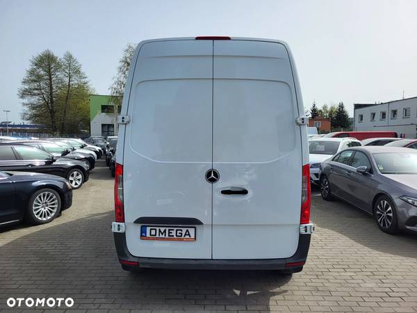 Mercedes-Benz Sprinter 311 Standard FWD - 6