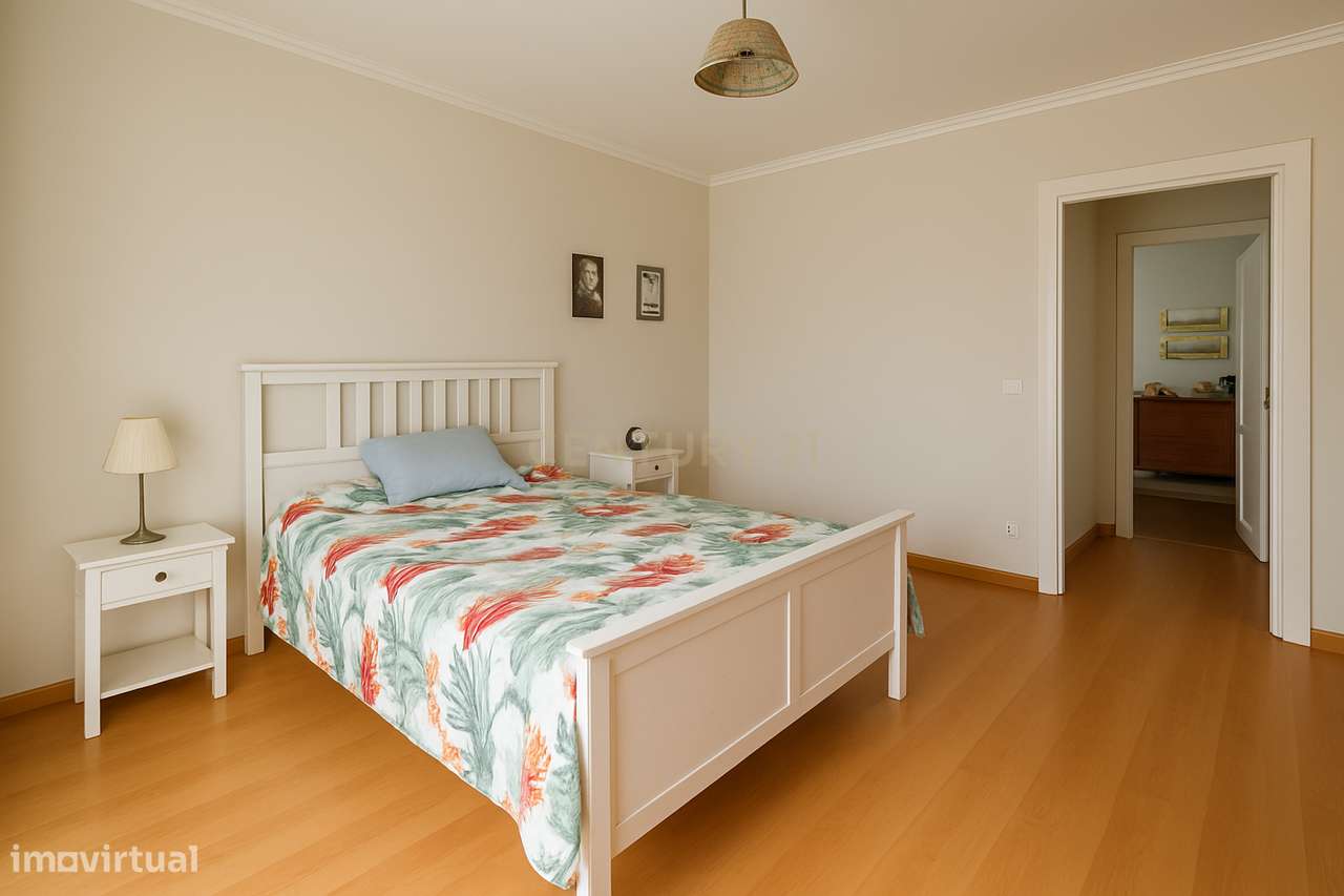 Moradia T3 condomínio fechado Sobreiro Curvo em A dos Cunhados - Grande imagem: 4/29