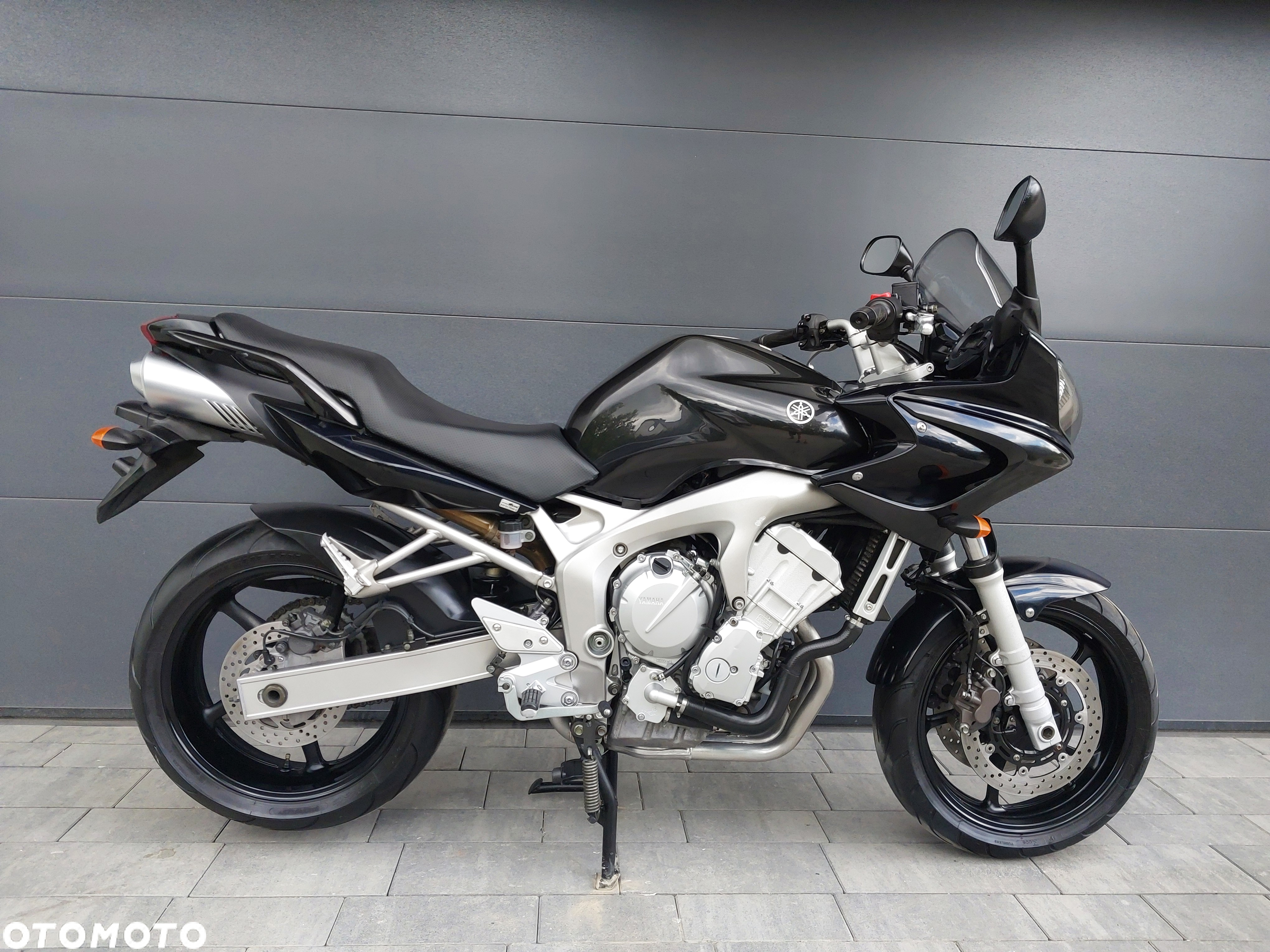 Yamaha FZ6 - 9