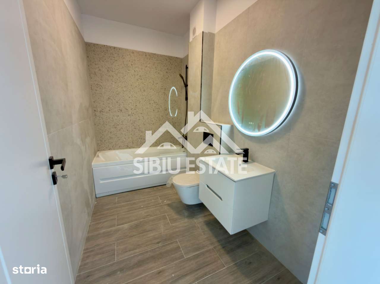 Apartament cu 3 camere,boxa depozit, Finisat La Cheie te muti imediat-5