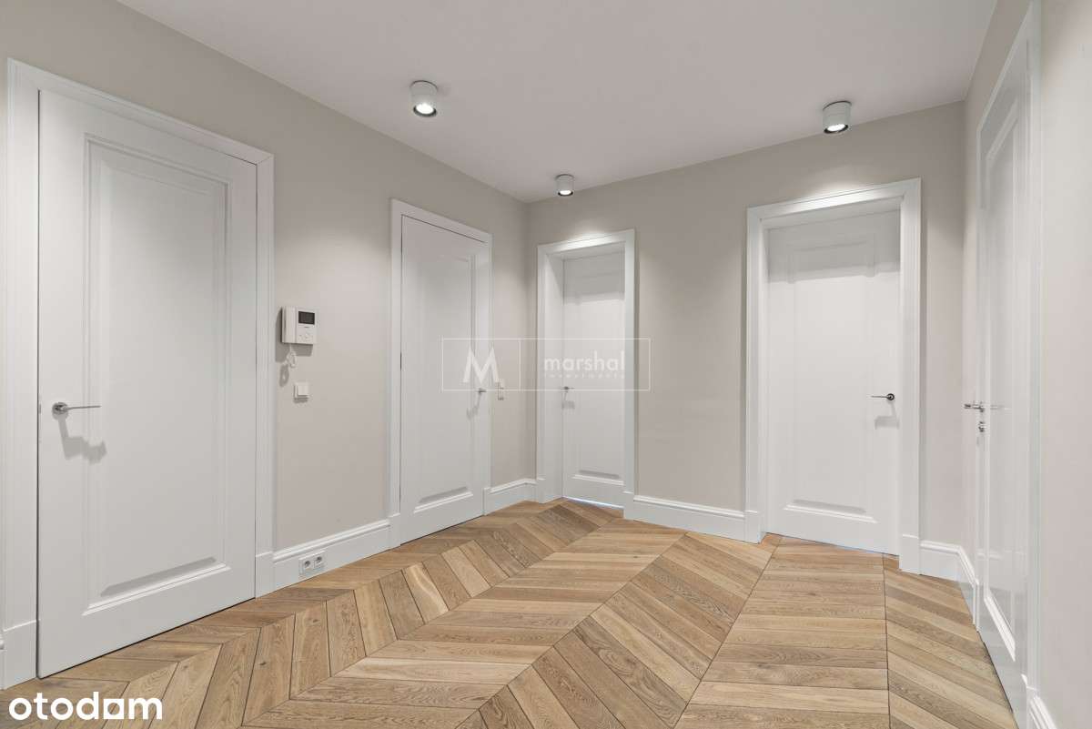 Penthouse z dużym tarasem - stara Saska Kępa!-14