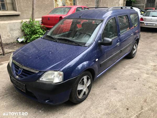 Dezmembrez Dacia Logan MCV albastru 1.6 benzina 2008 - 1