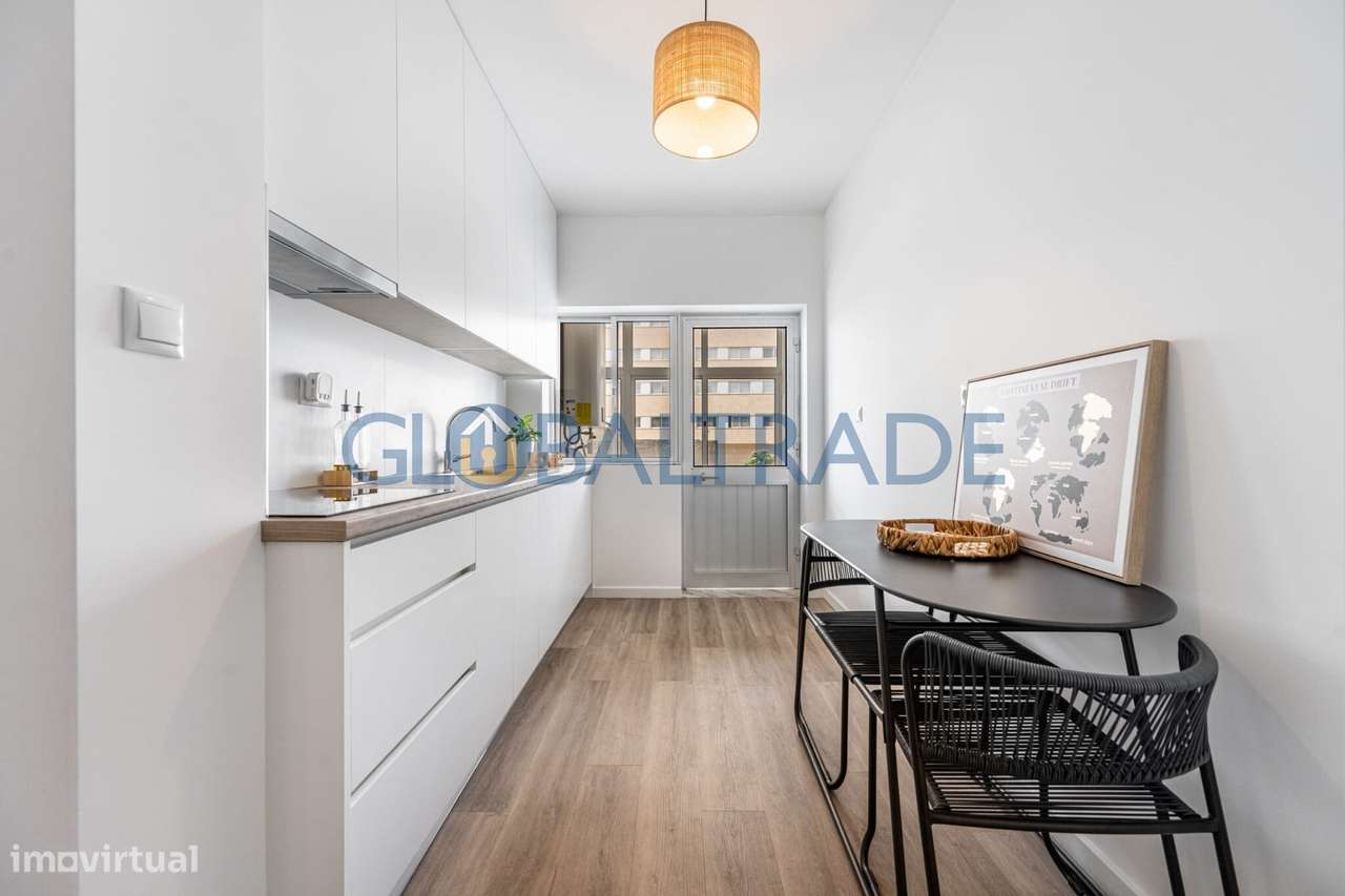 Apartamento T2 Renovado 2º linha de mar - Vila do Conde-0