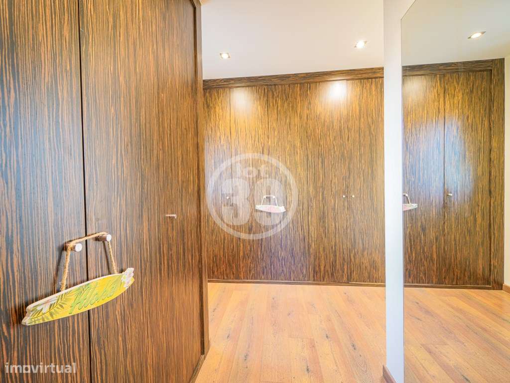 Fantástica propriedade de luxo inserida num generoso lote de terren...-33