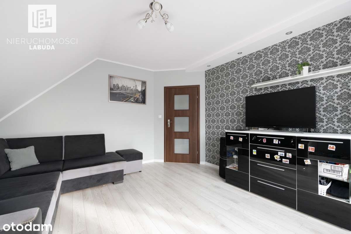 Dom w centrum z tarasem i ogrodem - Pełny obrazek: 4/20