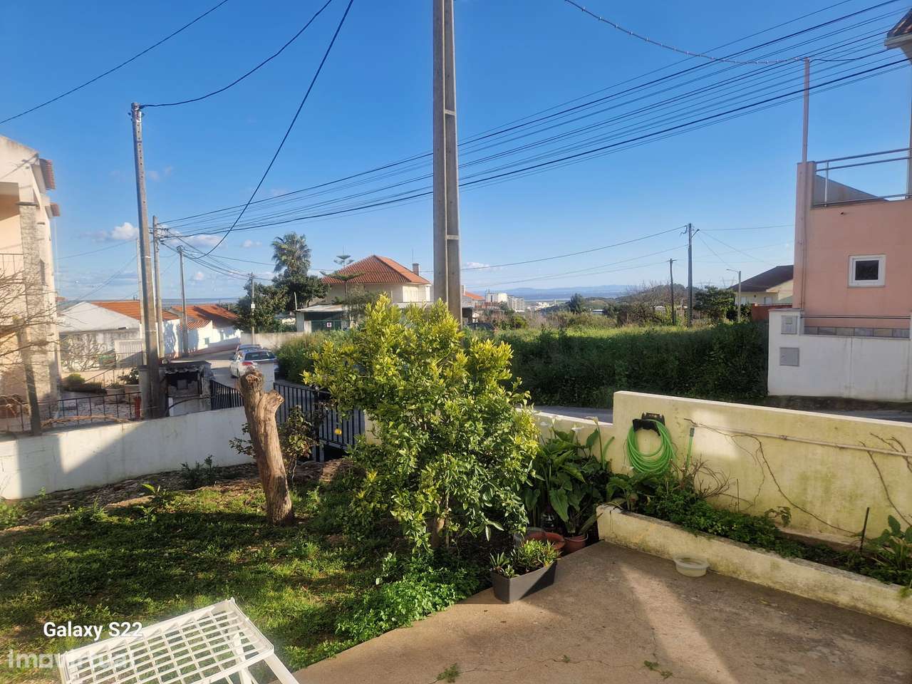 Moradia com 4 frações 2xT3 2 2x T2, terreno vista de rio e natureza-21