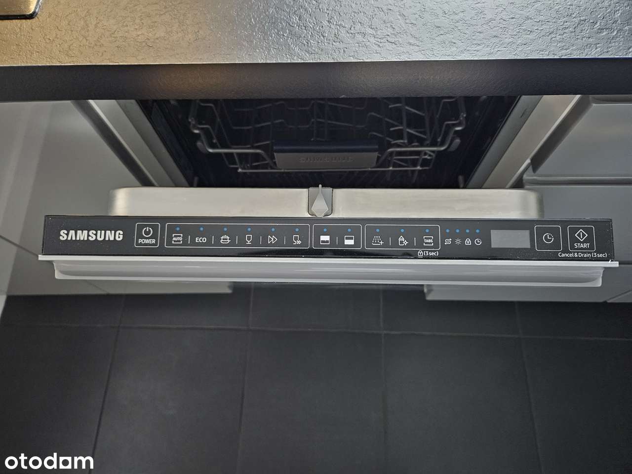 Doskonała lokalizacja Niezależny układ-2