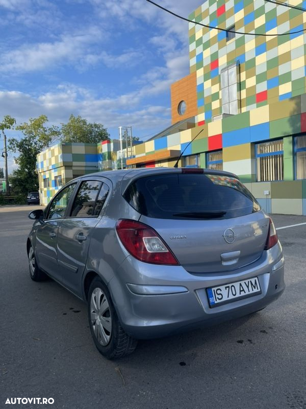 Opel Corsa 1.3 CDTI Cosmo - 3