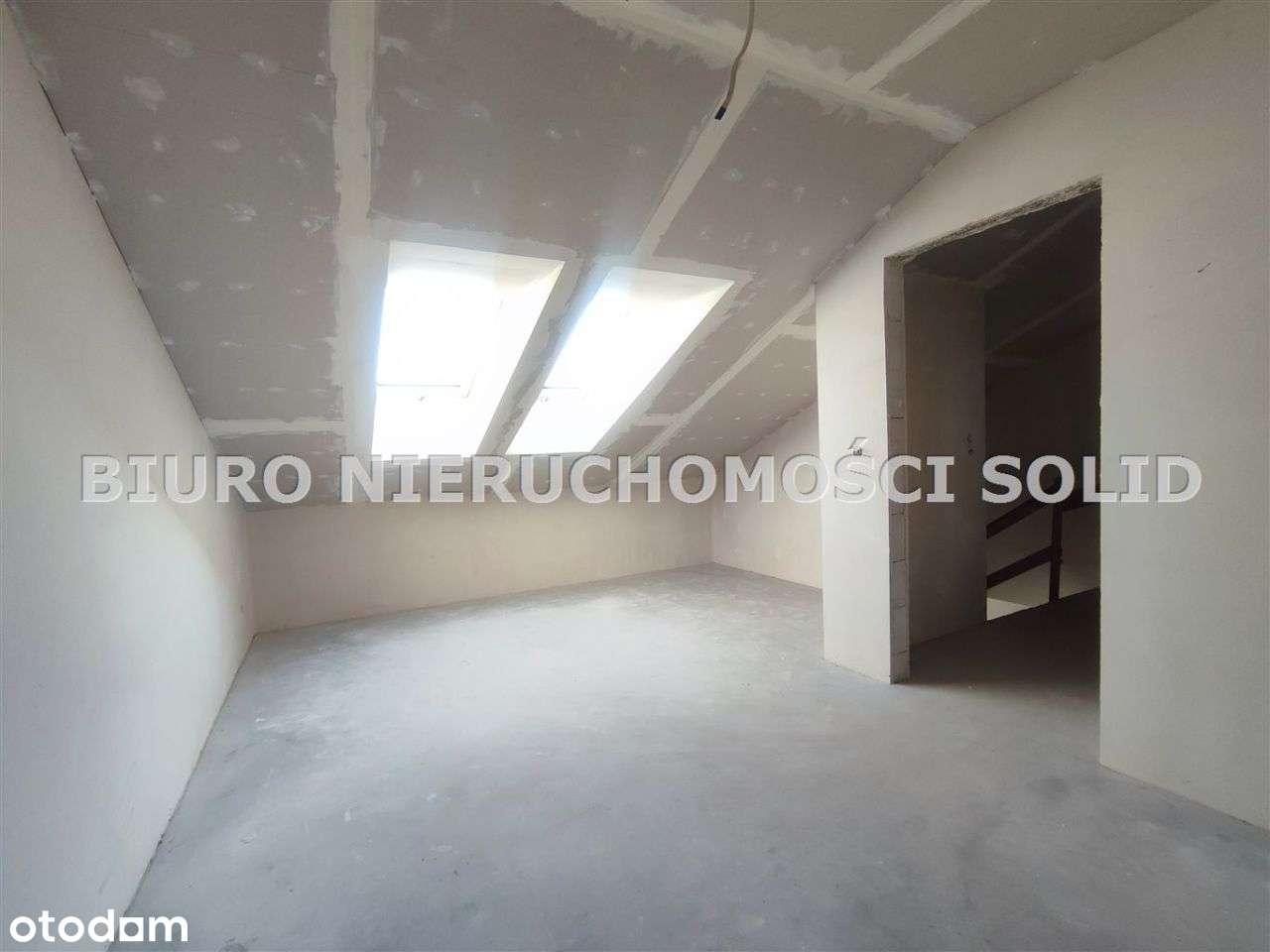 Dwupoziomowe mieszkanie z ogródkiem Żory Okazja.-7