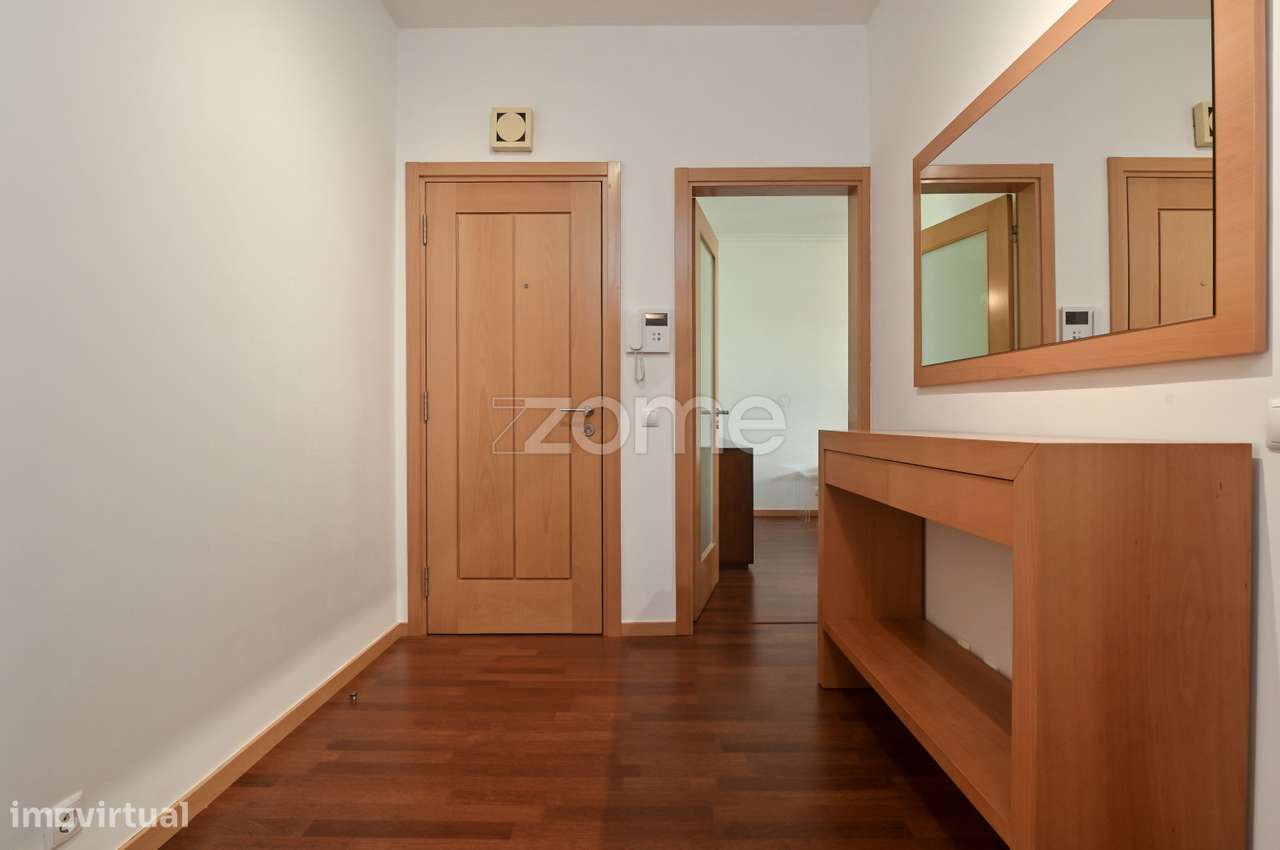 Apt T3 totalmente renovado no centro de Lisboa, junto à Gulbenkian-4