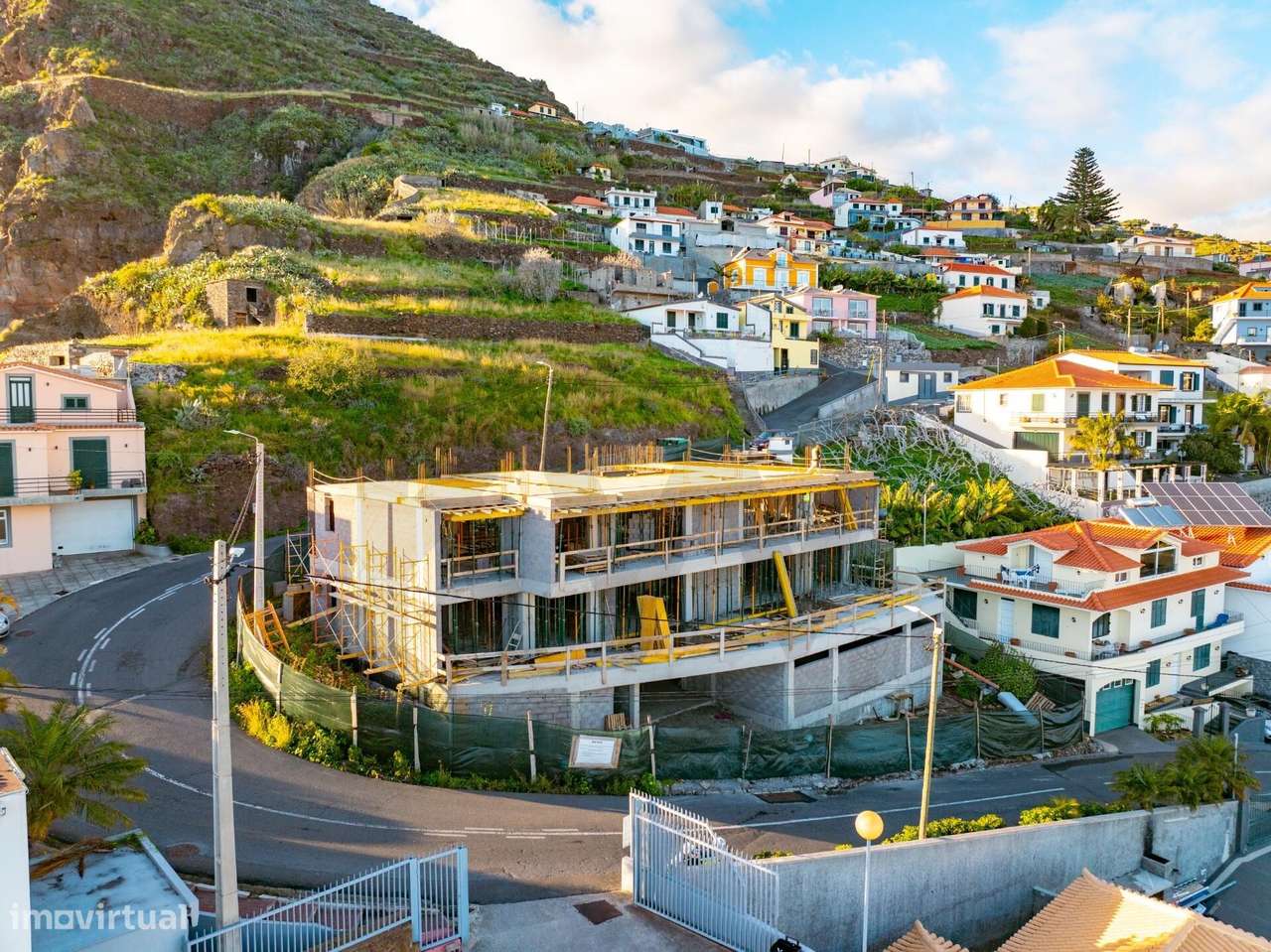 Fantastico apartamento T3 no empreendimento The Cliffside View - Grande imagem: 3/19