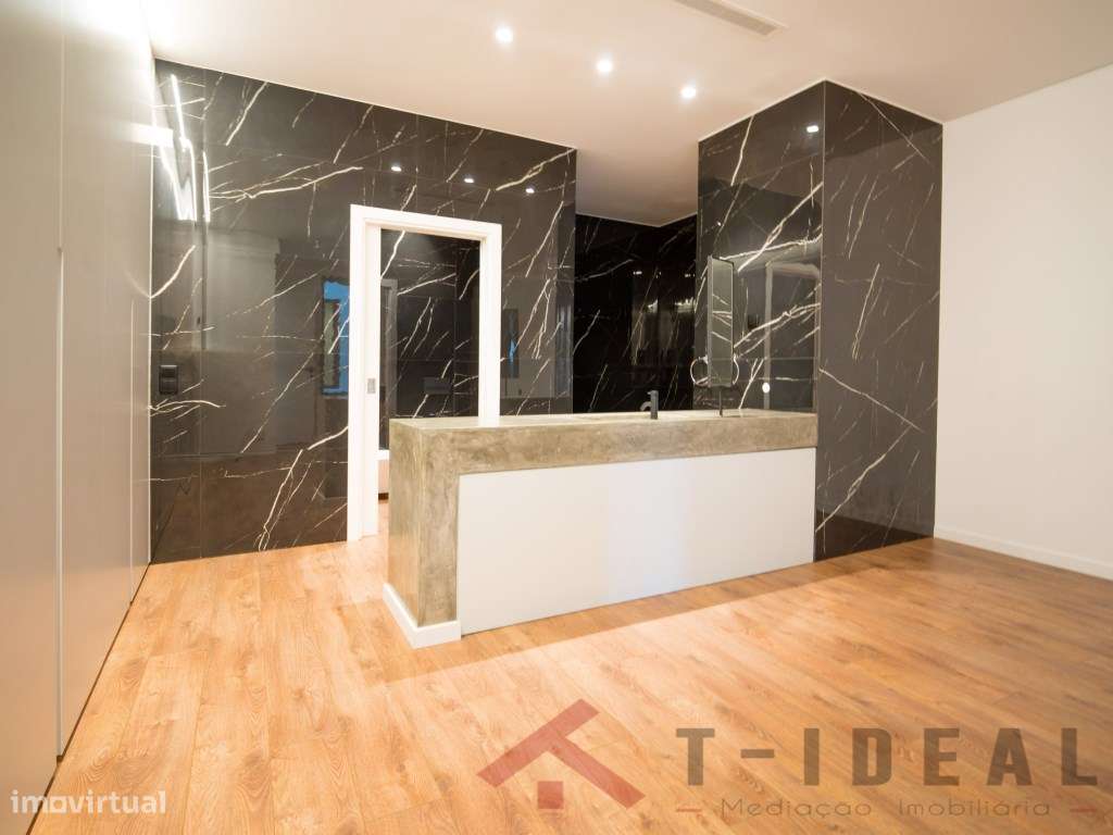 Apartamento T3 no Centro da Lourinhã-19