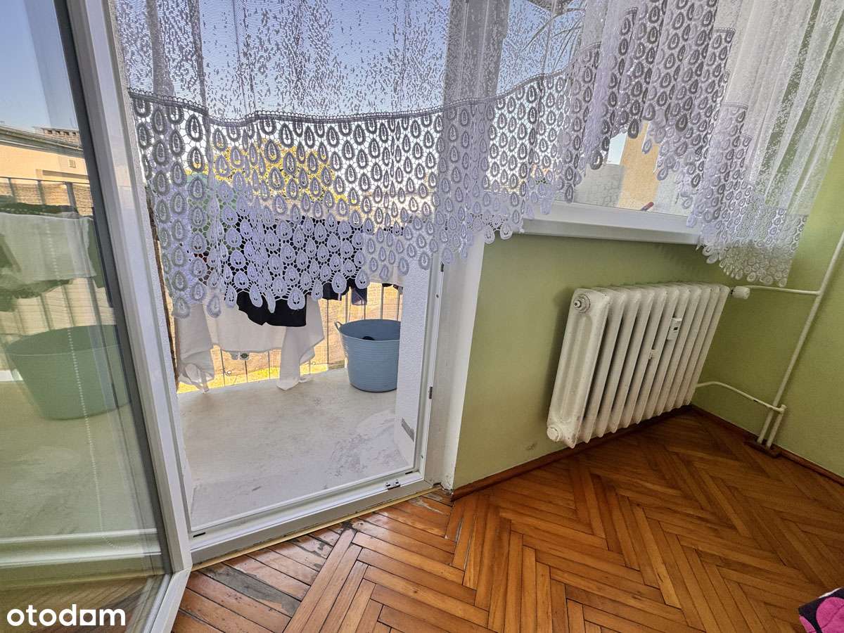 Trzy pokoje na  oś. Widok z pełnym wyposażeniem-3