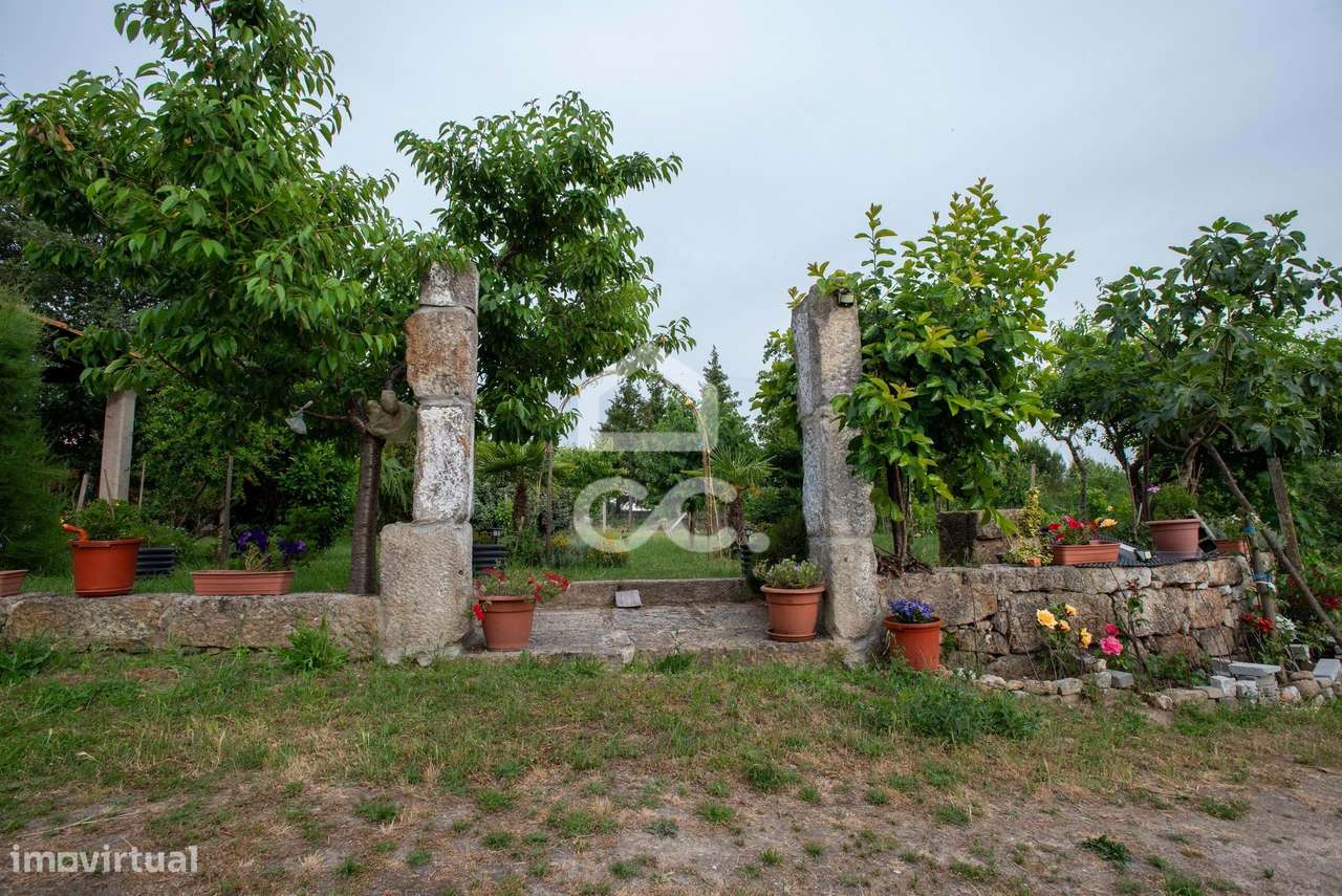 Quinta com moradia charmosa a poucos minutos do centro de Chaves-23