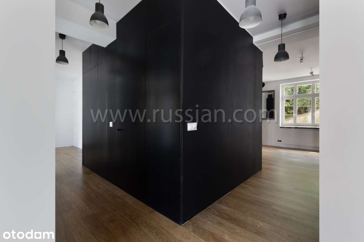 Przestronne mieszkanie w wygodnym centrum Sopotu.-5
