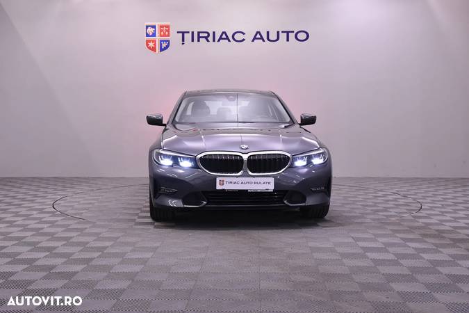 BMW Seria 3 320i Aut. - 8