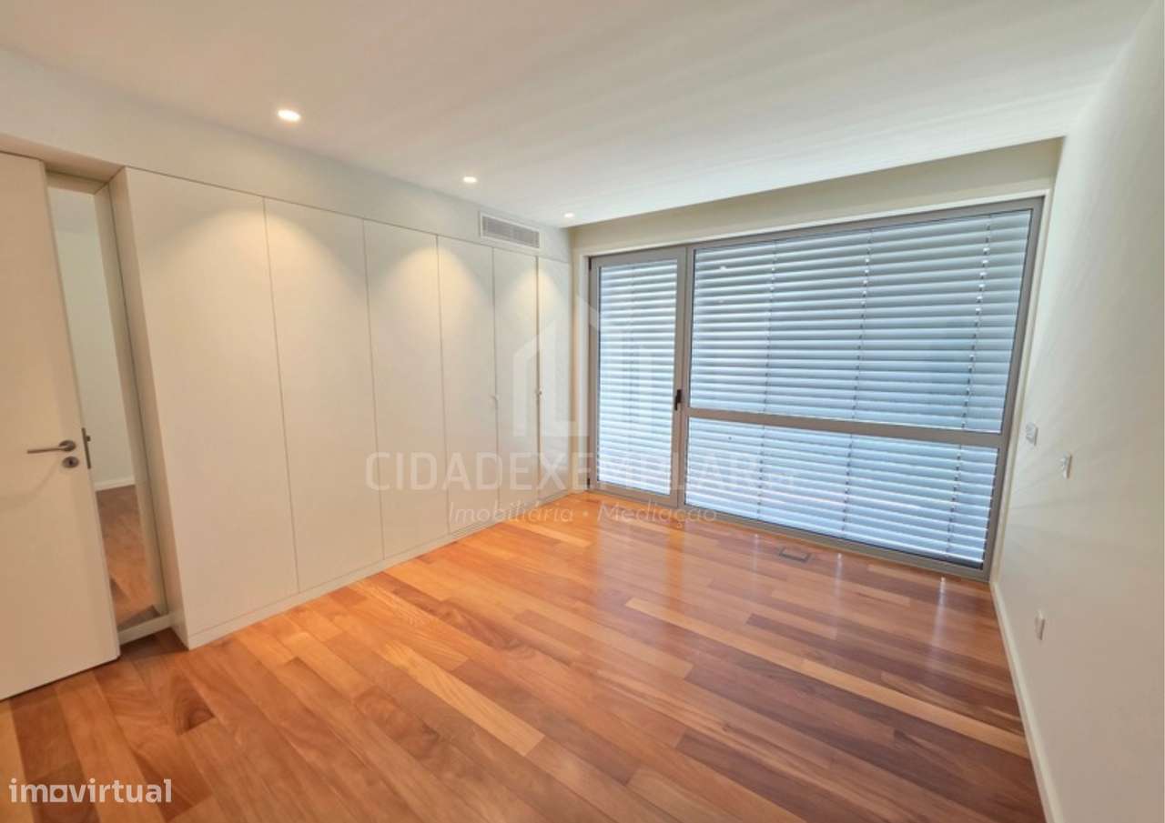 Moradia T4 Nova em Penafiel-Cavalum-14