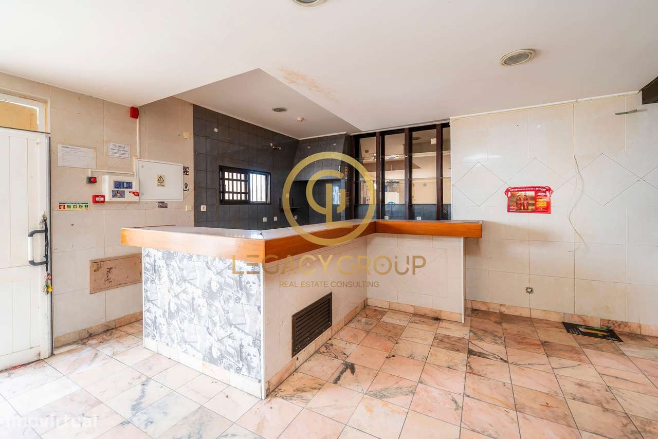 Prédio | Mexilhoeira da Carregação-26