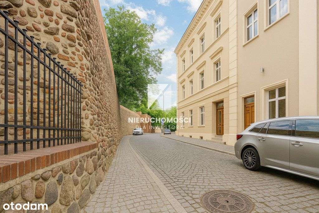 Kamienica w centrum Gorzowa z potencjałem, 700 mkw-0