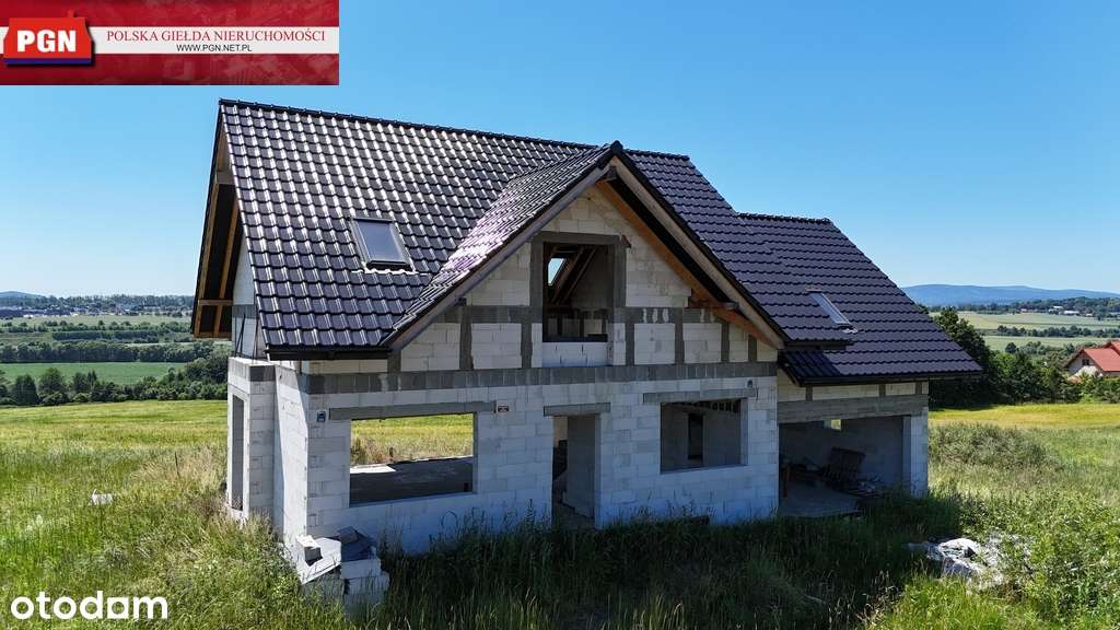 Dom na wzgórzu z panoramicznym widokiem na okolicę-10